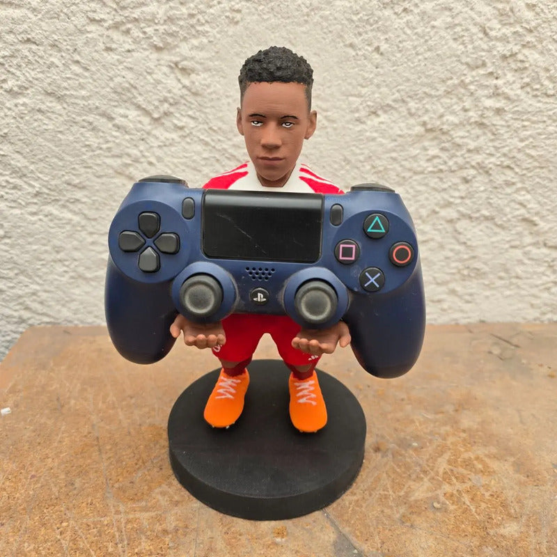 Soporte Control Play Xbox O Celular Jamal Musiala Futbolista Rojo