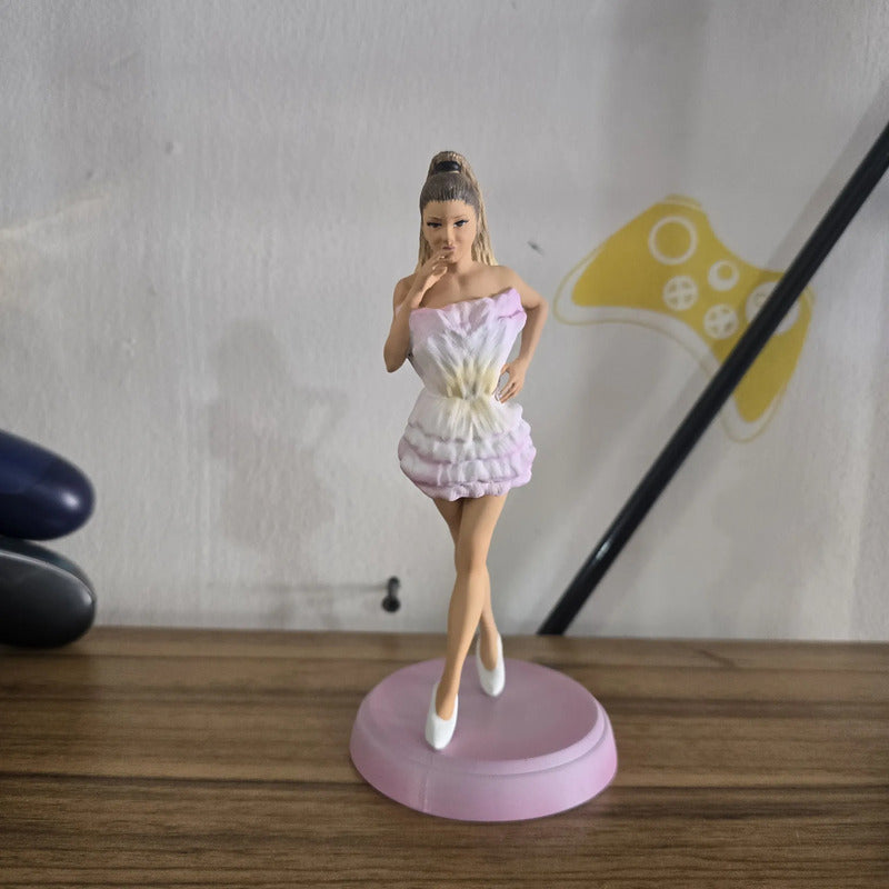 Figura Ariana Grande 15 Cm