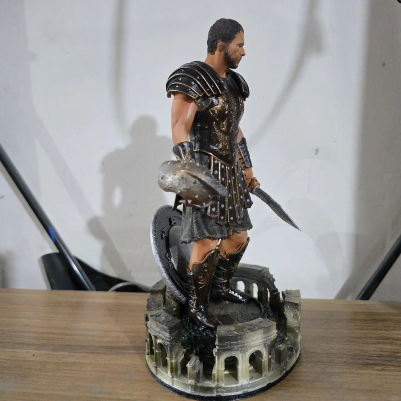 Figura Maximo Decimo Gladiador 20 Cm
