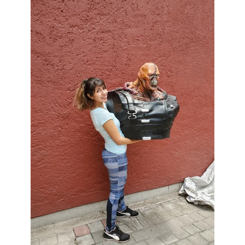 Figura De Acción Busto Nemesis Tamaño Real