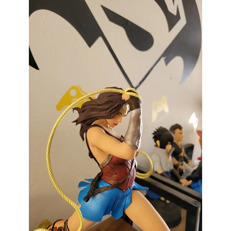 Figura Wonder Woman Mujer Maravilla Gal Gadot
