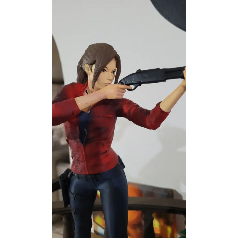 Figura De Acción Claire Redfield Con Zombie Resident Evil