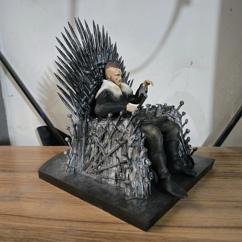 Figura Ragnar Lodbrok Con Trono De Hierro Vikingos