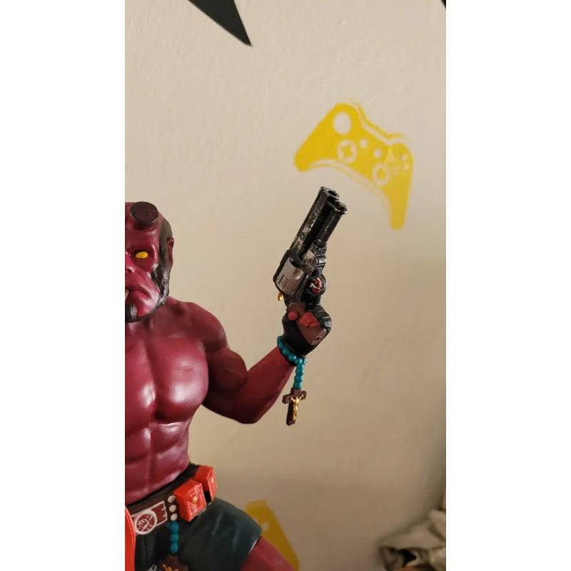 Figura Hellboy 25 Cm