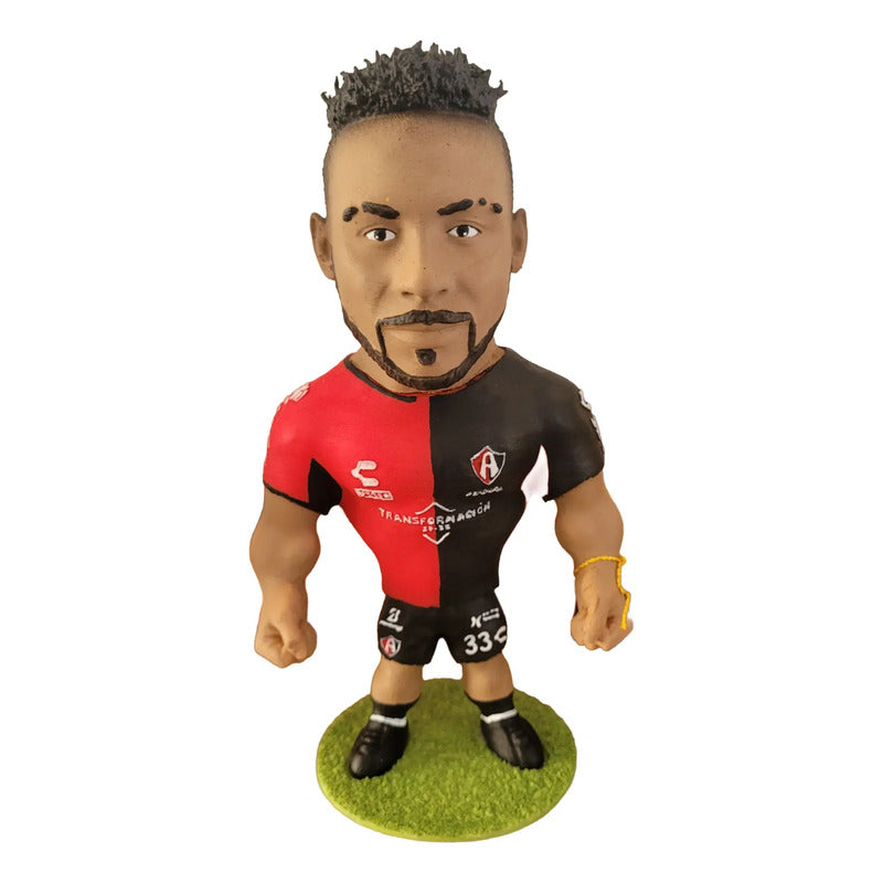 Figura De Futbolista Fuertecito Julian Quiñones Con America