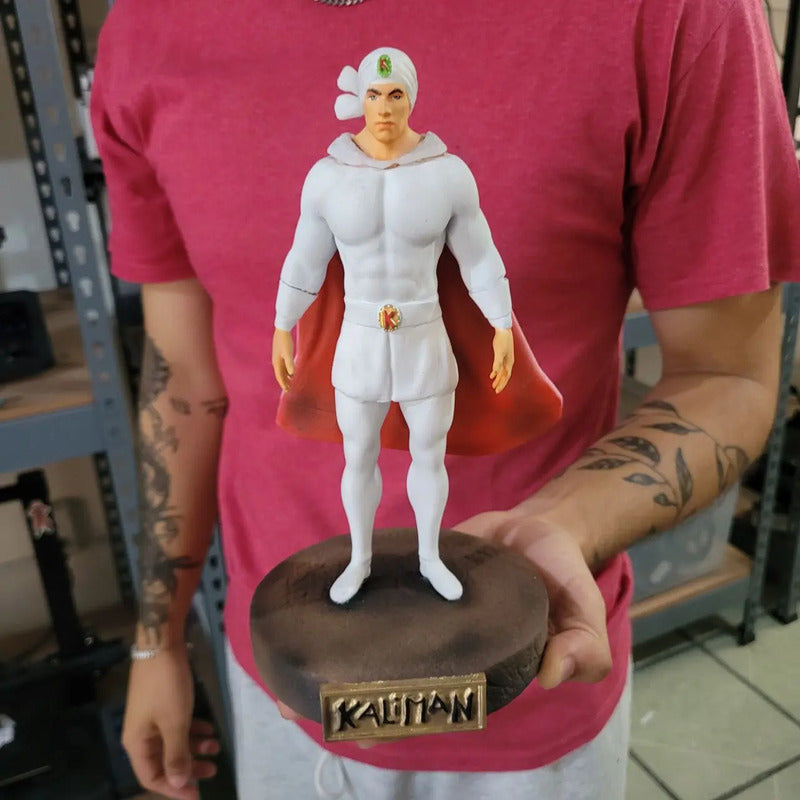 Figura De Kalimán Versión 15 Cm