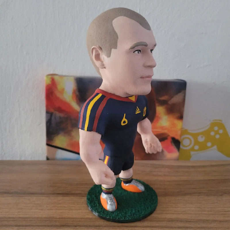 Figura De Futbolista Fuertecito Andrés Iniesta
