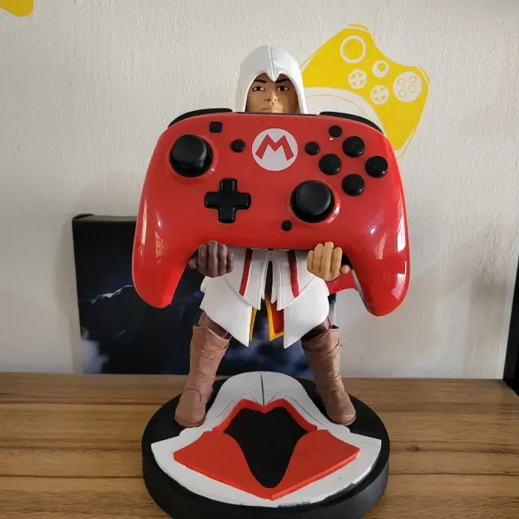Soporte Control Play Xbox O Celular Edzio Auditore Assassins Blanco