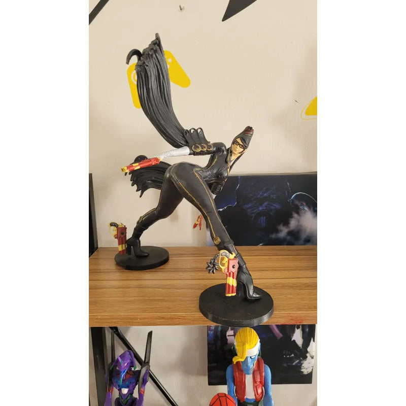 Figura De Acción Bayonetta