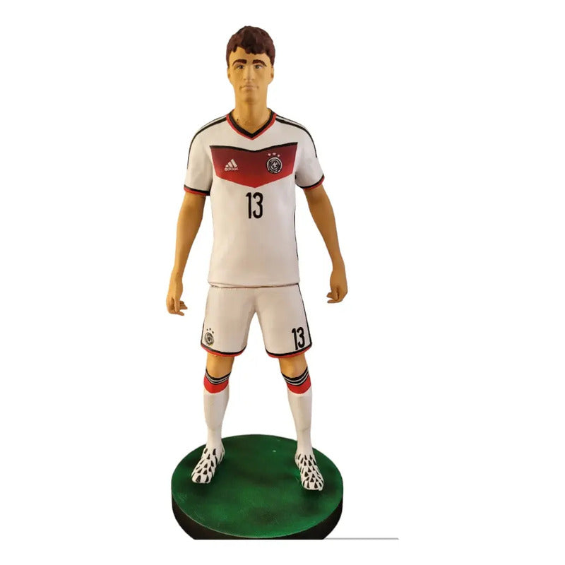 Figura De Futbolista Thomas Muller Con Alemania