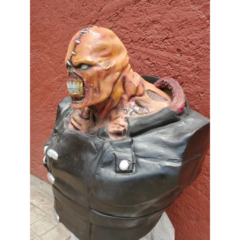 Figura De Acción Busto Nemesis Tamaño Real