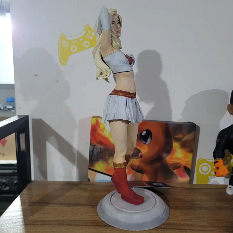 Figura Supergirl  Superman
