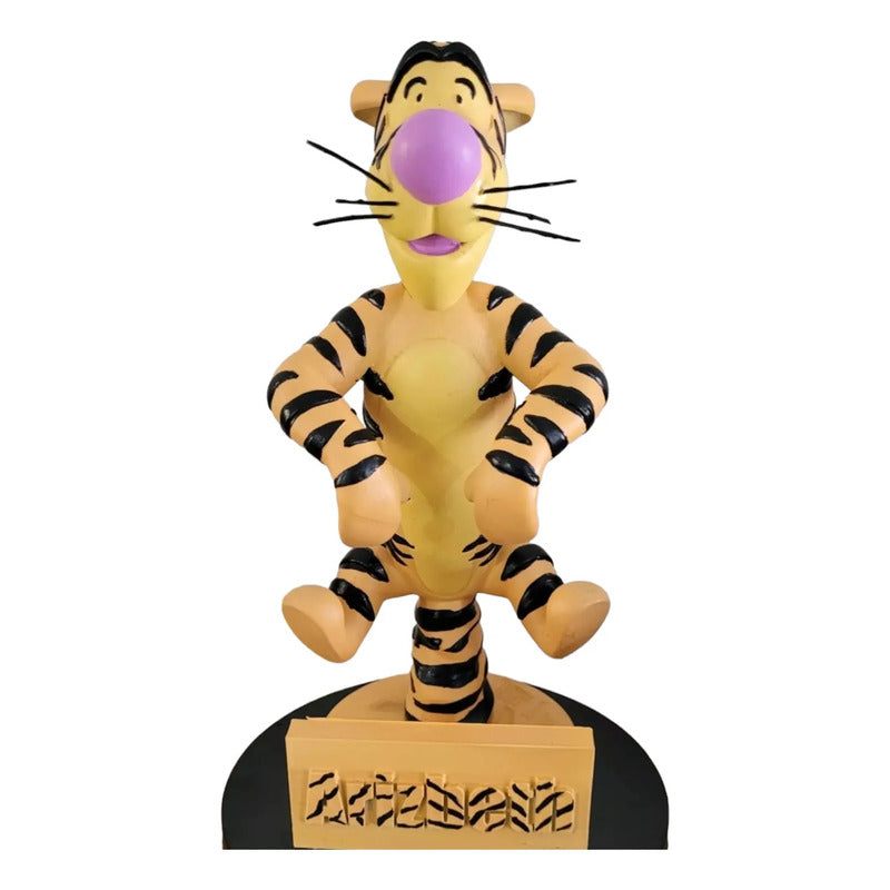 Figura   Tigger Winnie Pooh Personalizada Con Nombre
