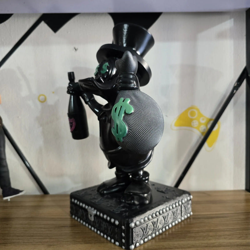 Figura De Rico Mcpato 30 Cm Negro