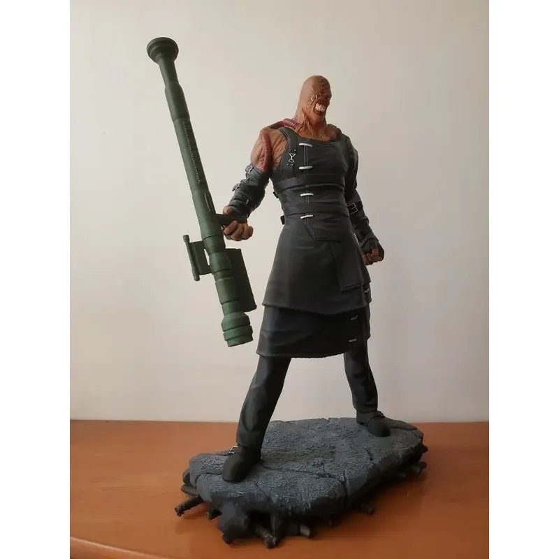 Figura Nemesis Resident Evil 40 Cm