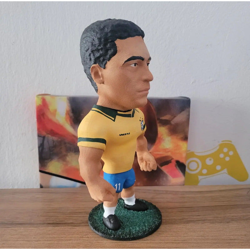 Figura De Futbolista Fuertecito Romário