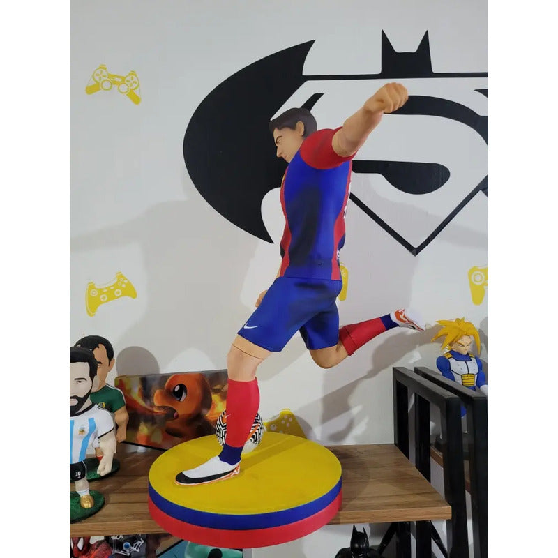 Figura De Futbolista Lewandowsky 55 Cm Con Barcelona