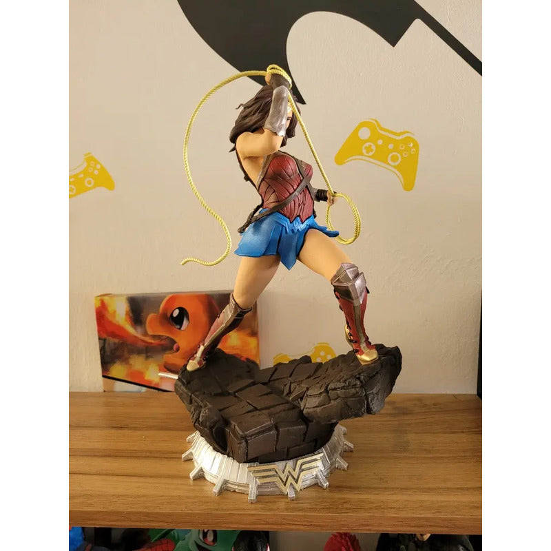 Figura Wonder Woman Mujer Maravilla Gal Gadot