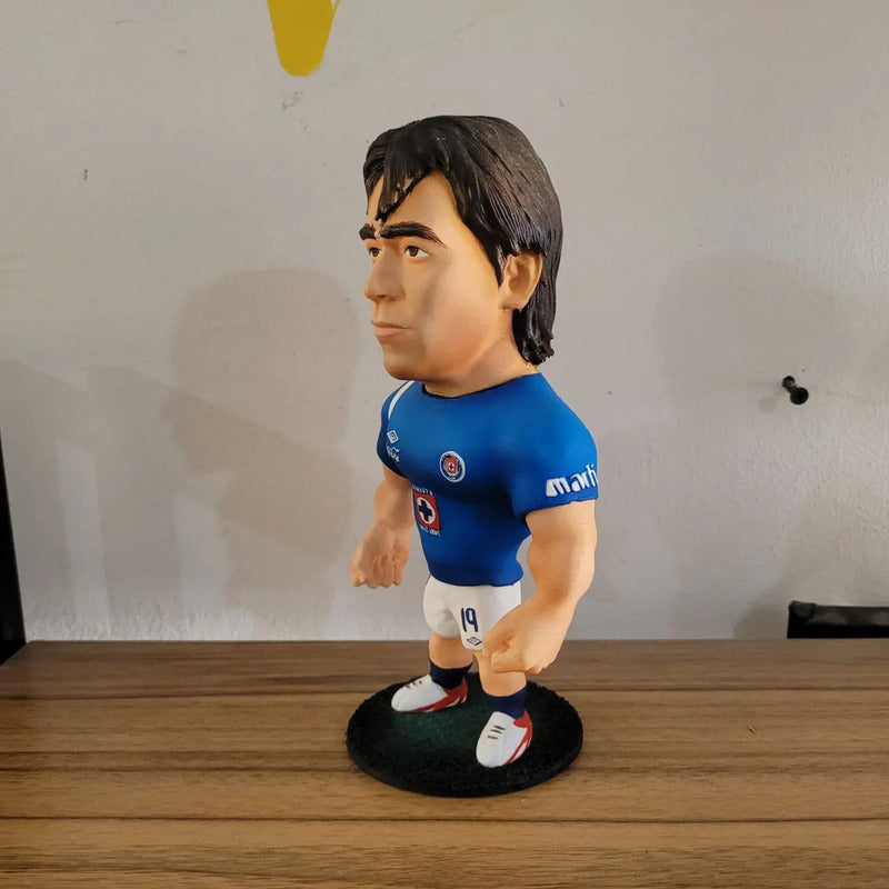Figura De Futbolista Fuertecito Cesar El Chelito Delgado