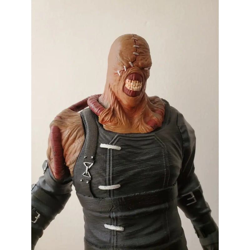 Figura Nemesis Resident Evil 40 Cm