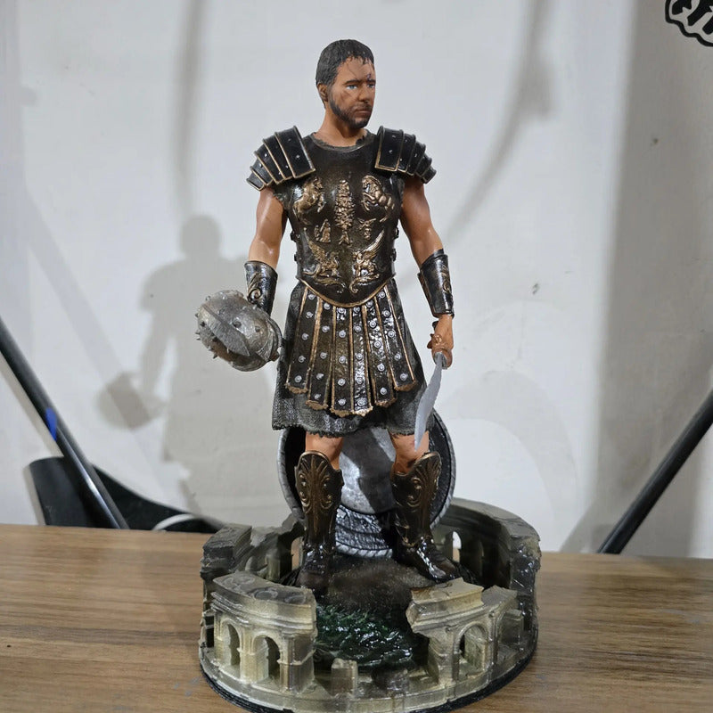 Figura Maximo Decimo Gladiador 20 Cm