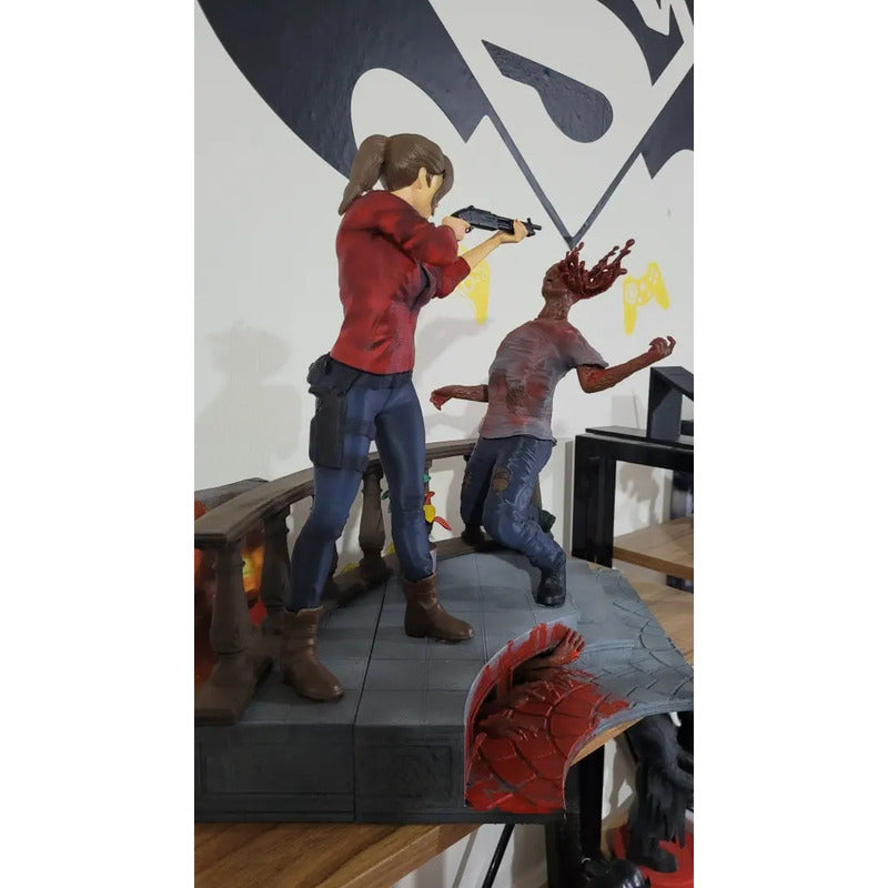 Figura De Acción Claire Redfield Con Zombie Resident Evil