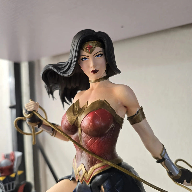 Figura Wonder Woman Mujer Maravilla 30 Cm
