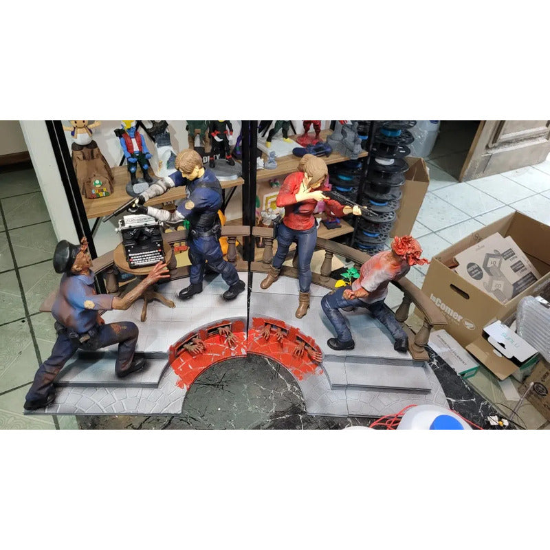 Diorama Residente Evil 3  Leon Kennedy Claire Redfield