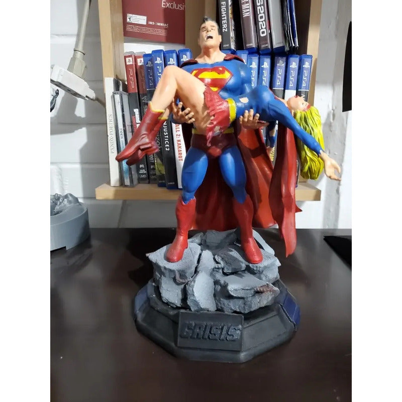 Figura Superman Crisis En Tierras Infinitas