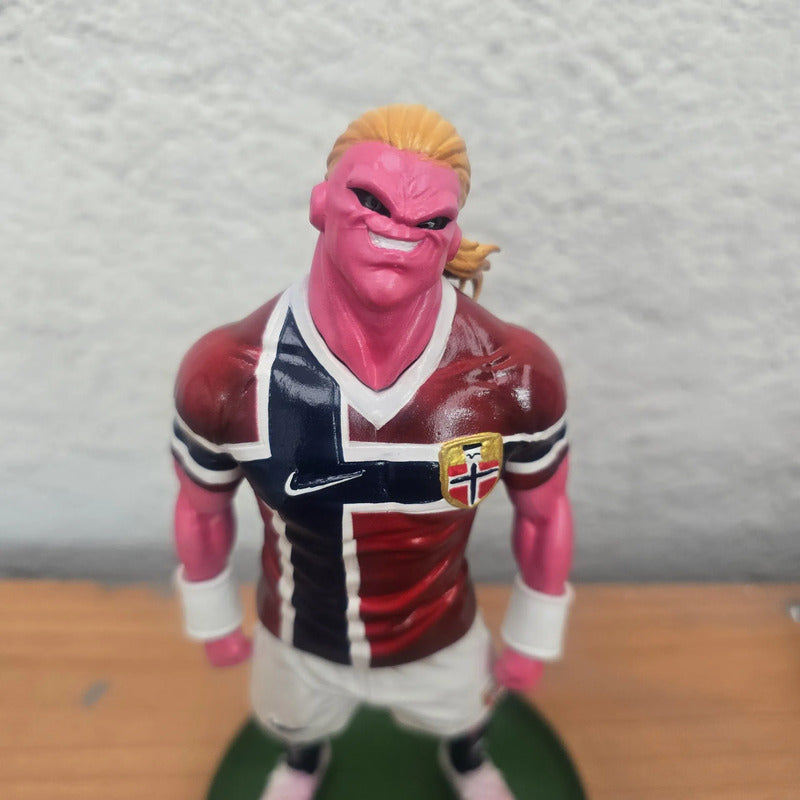 Figura De Futbolista Majin Buu  Erling Haaland