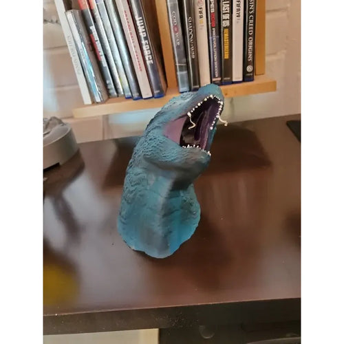 Cabeza De Godzilla Azul