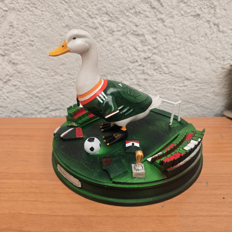 Figura Mascota Del Mundial Pato Merlín