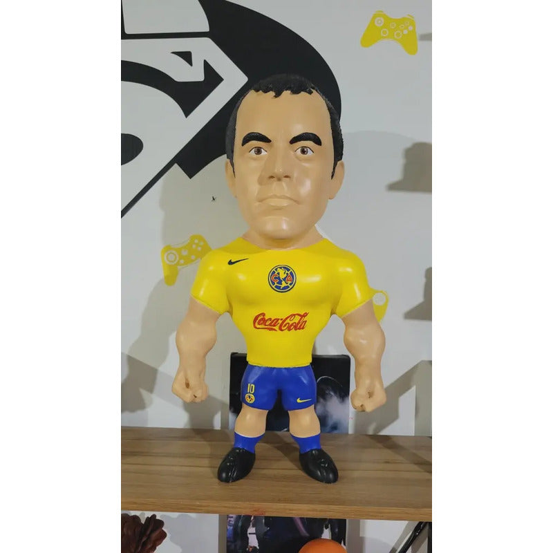 Figura De Futbolista Fuertecito Cuauhtemoc Blanco 55 Cm
