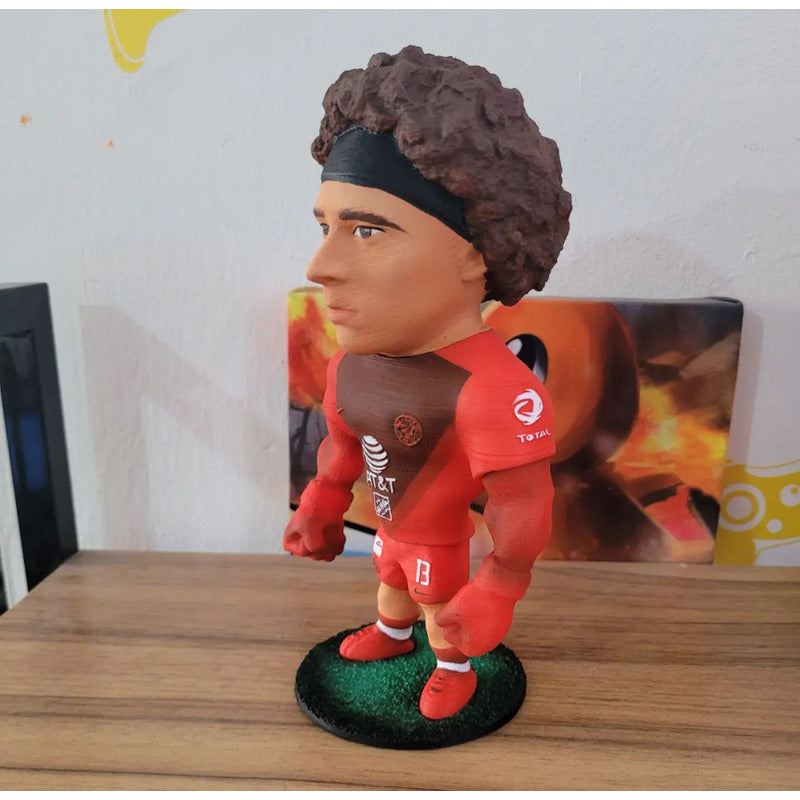 Figura De Futbolista Fuertecito Guillermo Ochoa