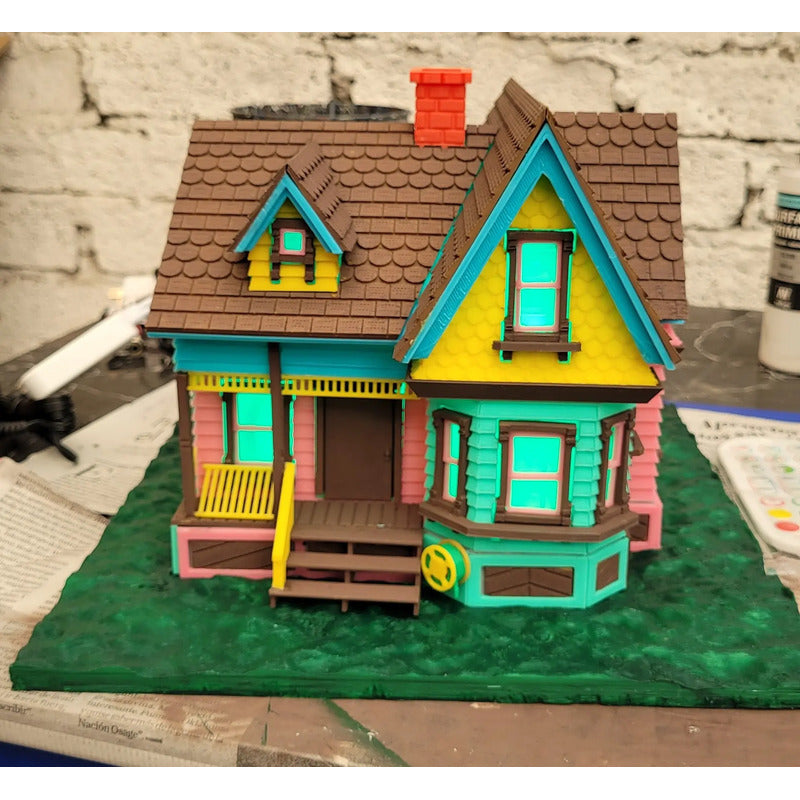 Casita De Up Una Aventura De Altura Ellie Y Carl Con Luz  Todos