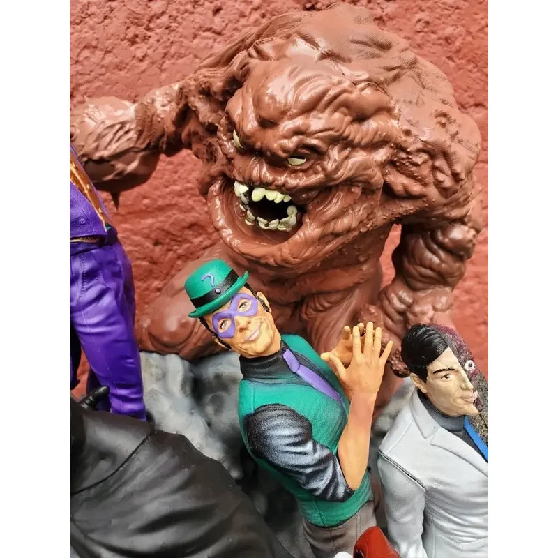 Figura De Acción  Diorama Batman Sanity Todos Sus Enemigos