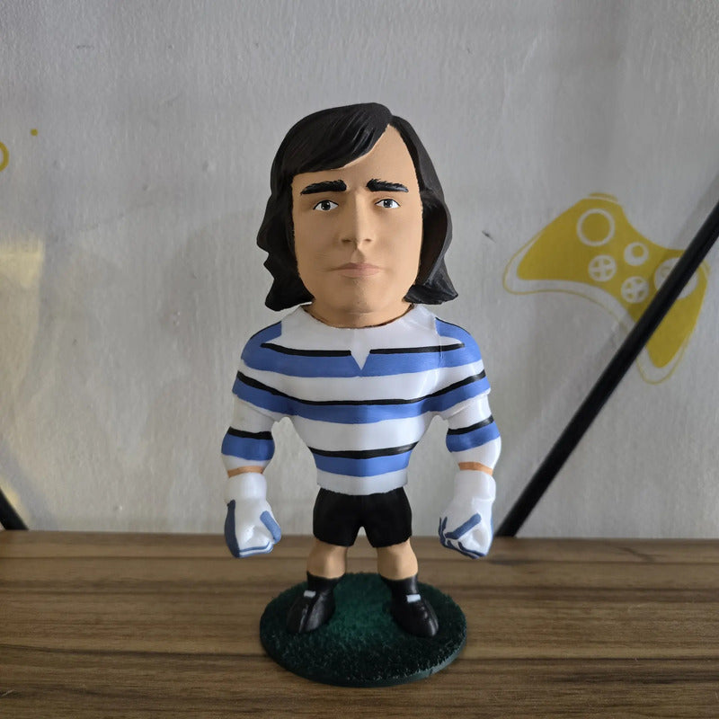 Figura De Futbolista Fuertecito Miguel Marín  Superman
