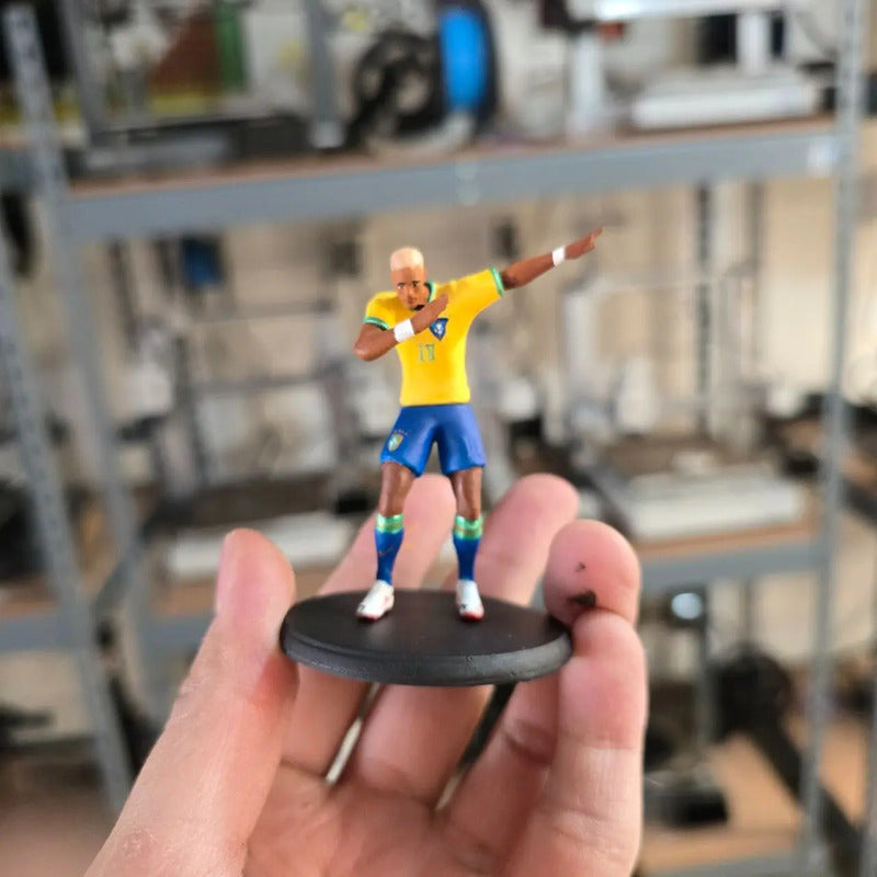 Figura De Jugador Neymar De 15 Cm