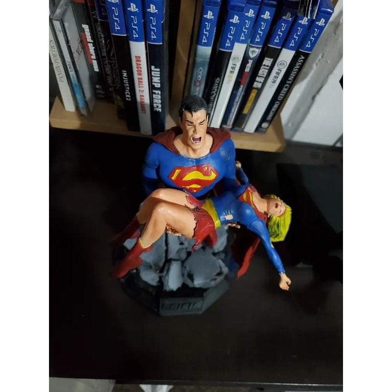 Figura Superman Crisis En Tierras Infinitas