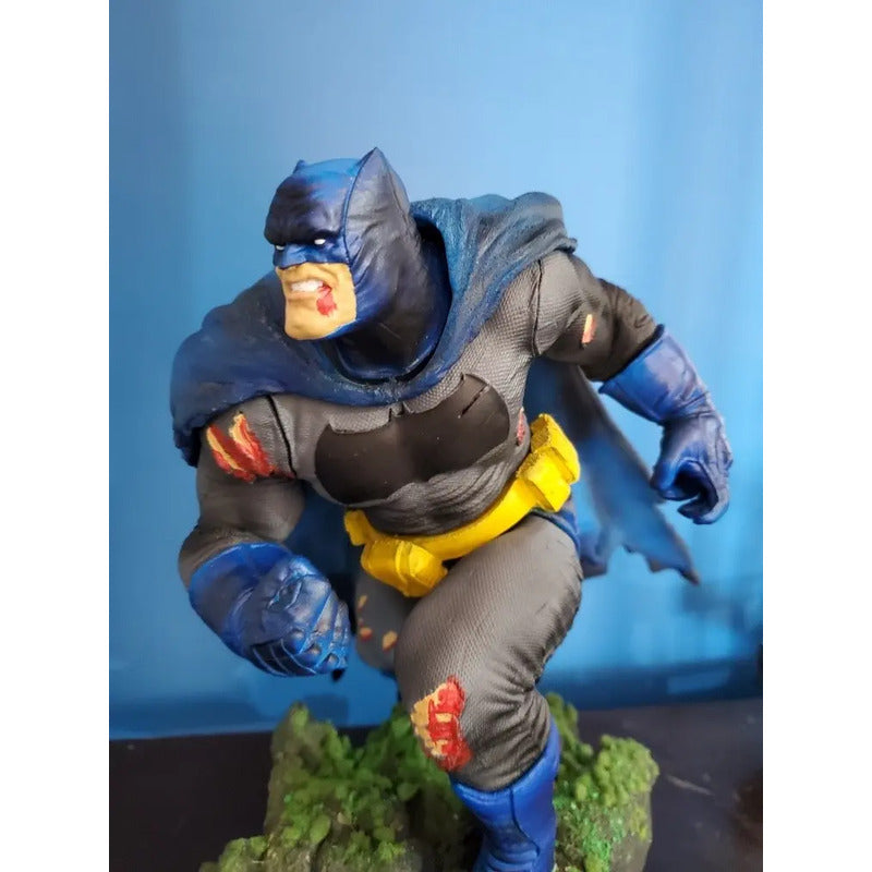 Figura Batman Frank Miller