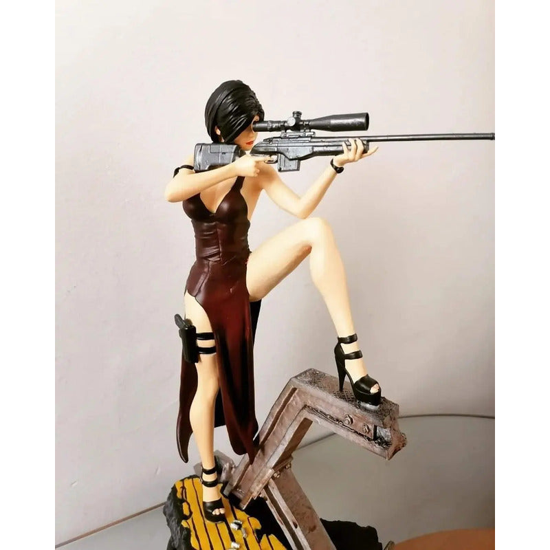 Figura Ada Wong Resident Evil