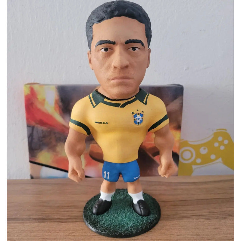 Figura De Futbolista Fuertecito Romário