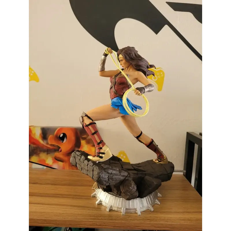 Figura Wonder Woman Mujer Maravilla Gal Gadot