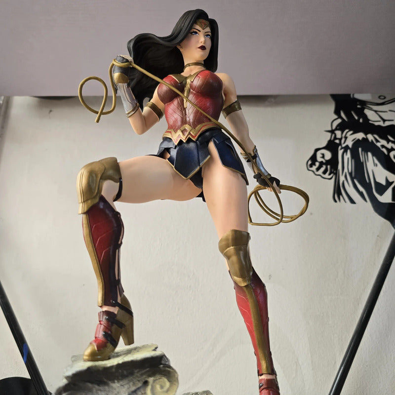 Figura Wonder Woman Mujer Maravilla 30 Cm