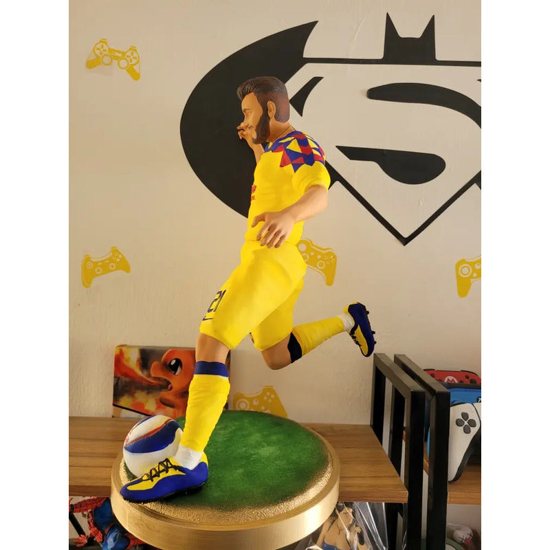 Figura De Fútbol Henry Martin Con America Águilas 55cm