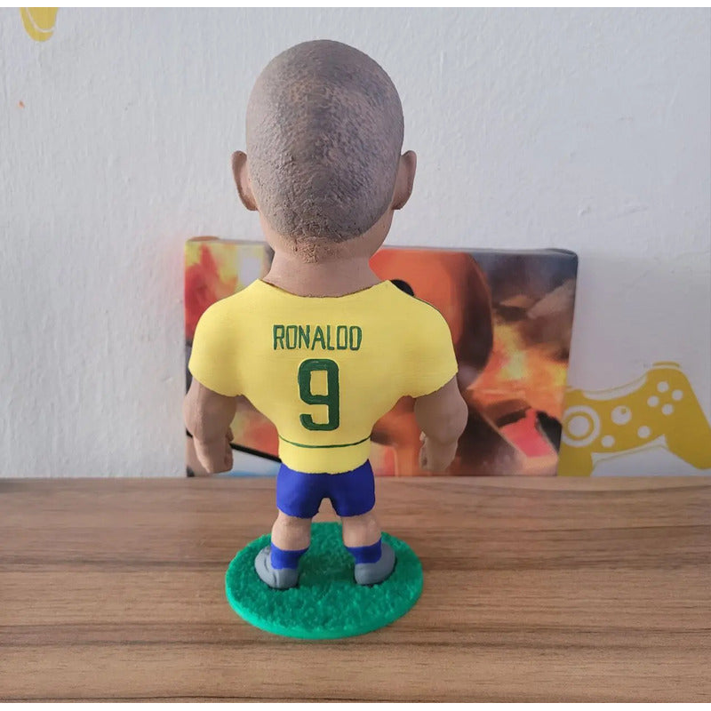 Figura De Futbolista Fuertecito Ronaldo Nazário