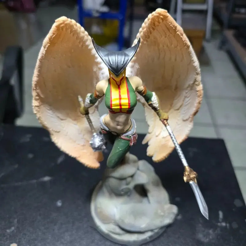 Figura De Hawkgirl Mujer Halcon Dc De 20 Cm