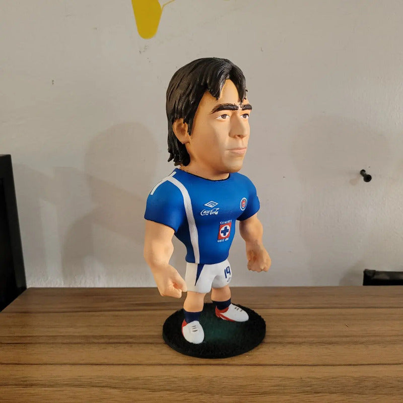 Figura De Futbolista Fuertecito Cesar El Chelito Delgado