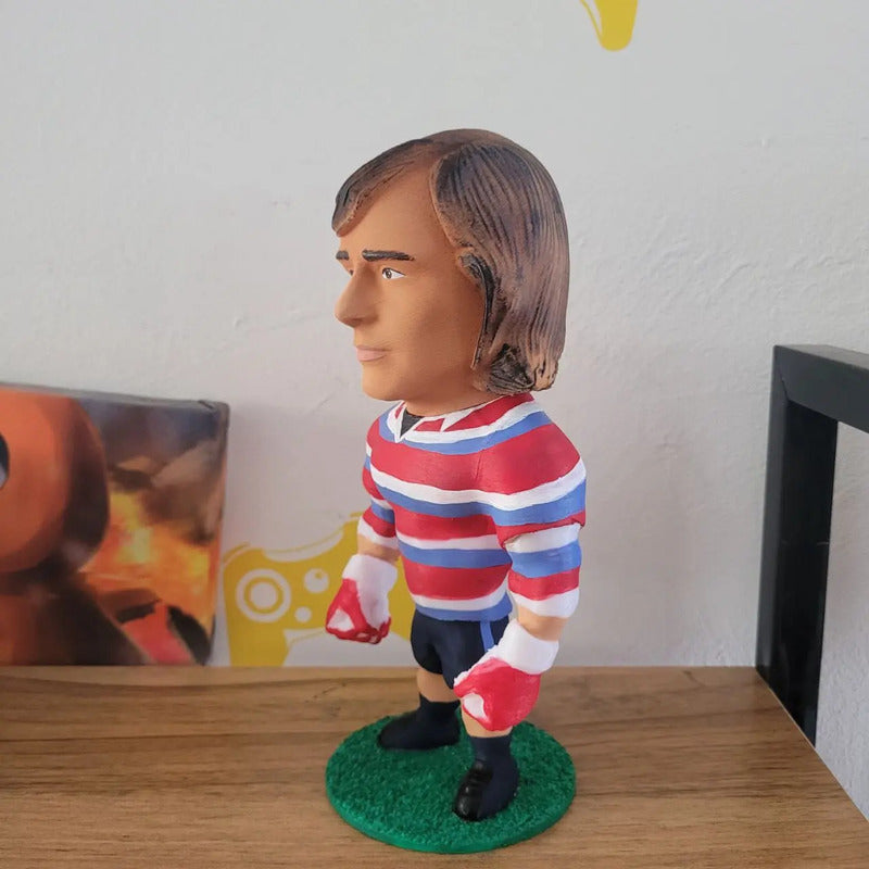 Figura De Futbolista Fuertecito Miguel Marín  Superman