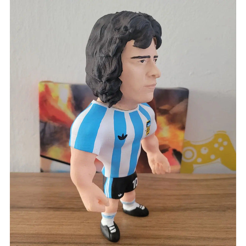 Figura De Futbolista Fuertecito Mario Kempes